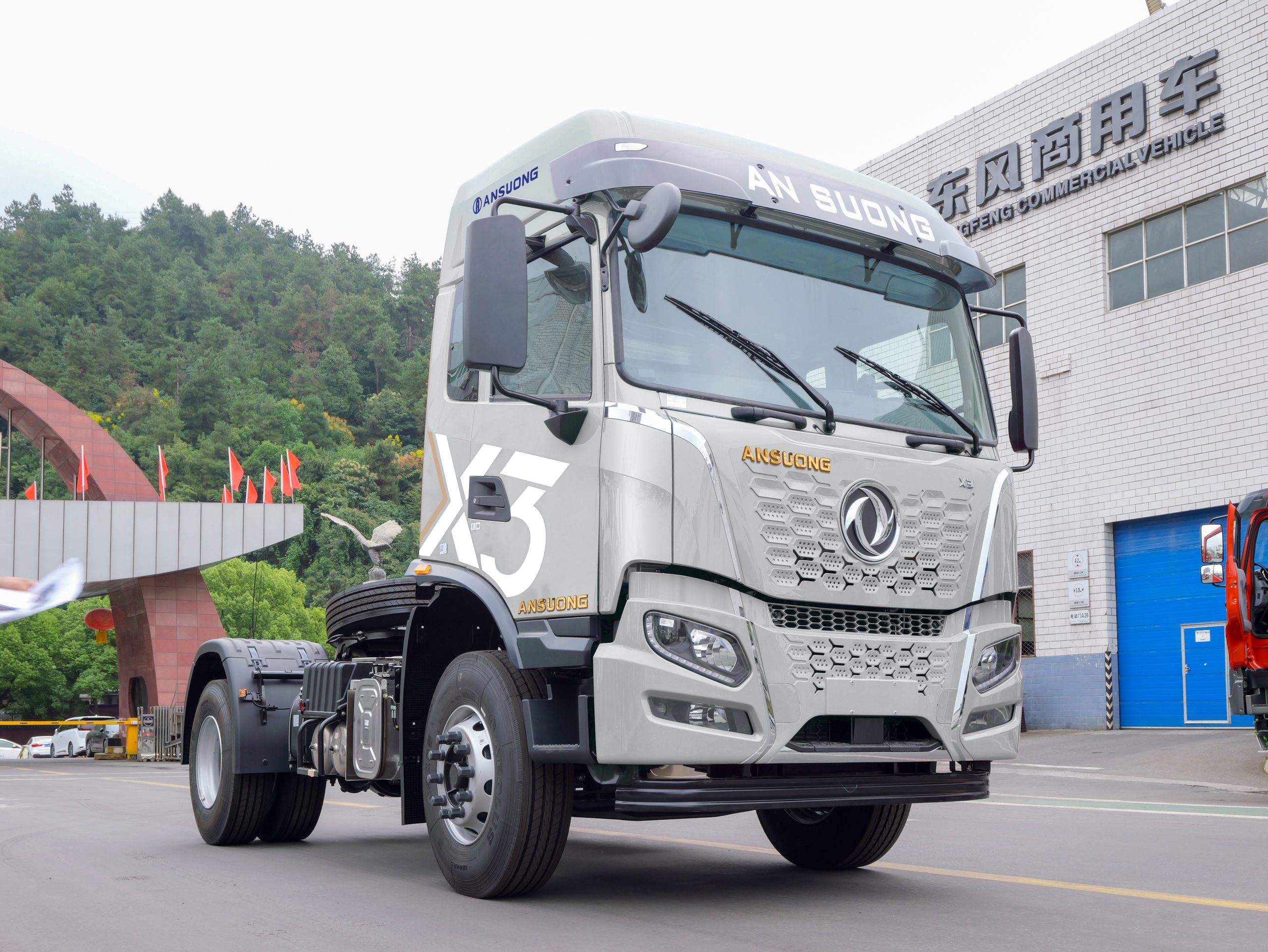 ĐẦU KÉO DONGFENG ANSUONG X3